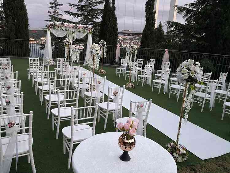 atasehir-napolyon-sandalye-kiralama